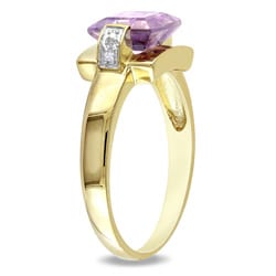 Miadora 10k Yellow Gold Square Amethyst and Diamond Accent Ring Miadora Gemstone Rings