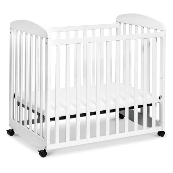 DaVinci Alpha Mini Rocking Crib Bed Bath & Beyond 4335060