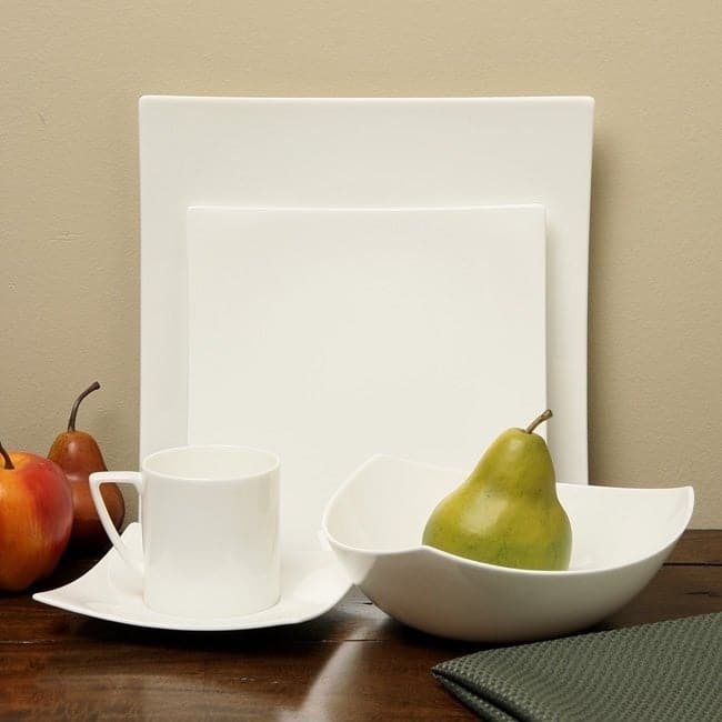 Red Vanilla Extreme White 5Pc Place Setting