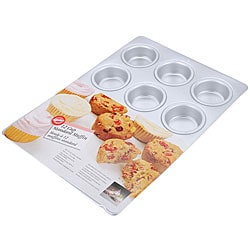 Wilton Muffin Pan, 12 Cup