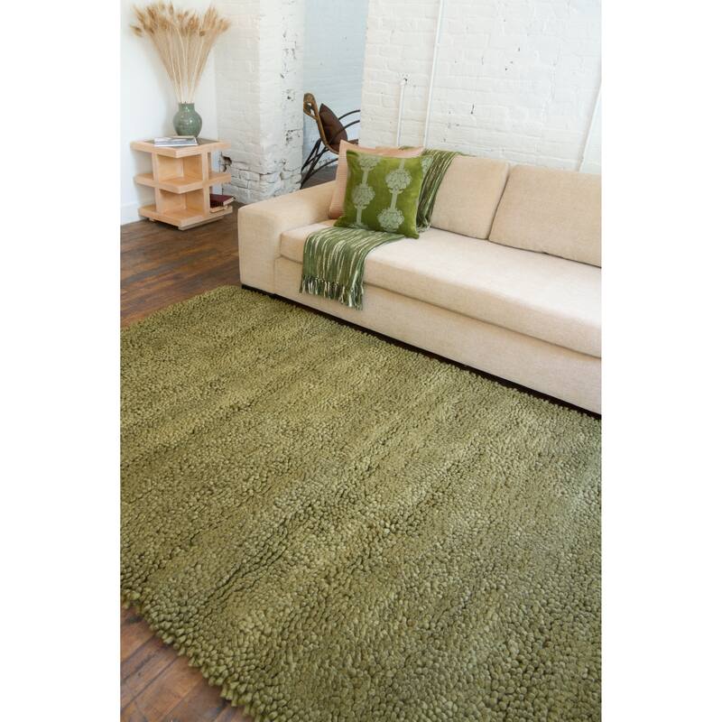 Handmade Jefferson Felted Wool Plush Area Rug
