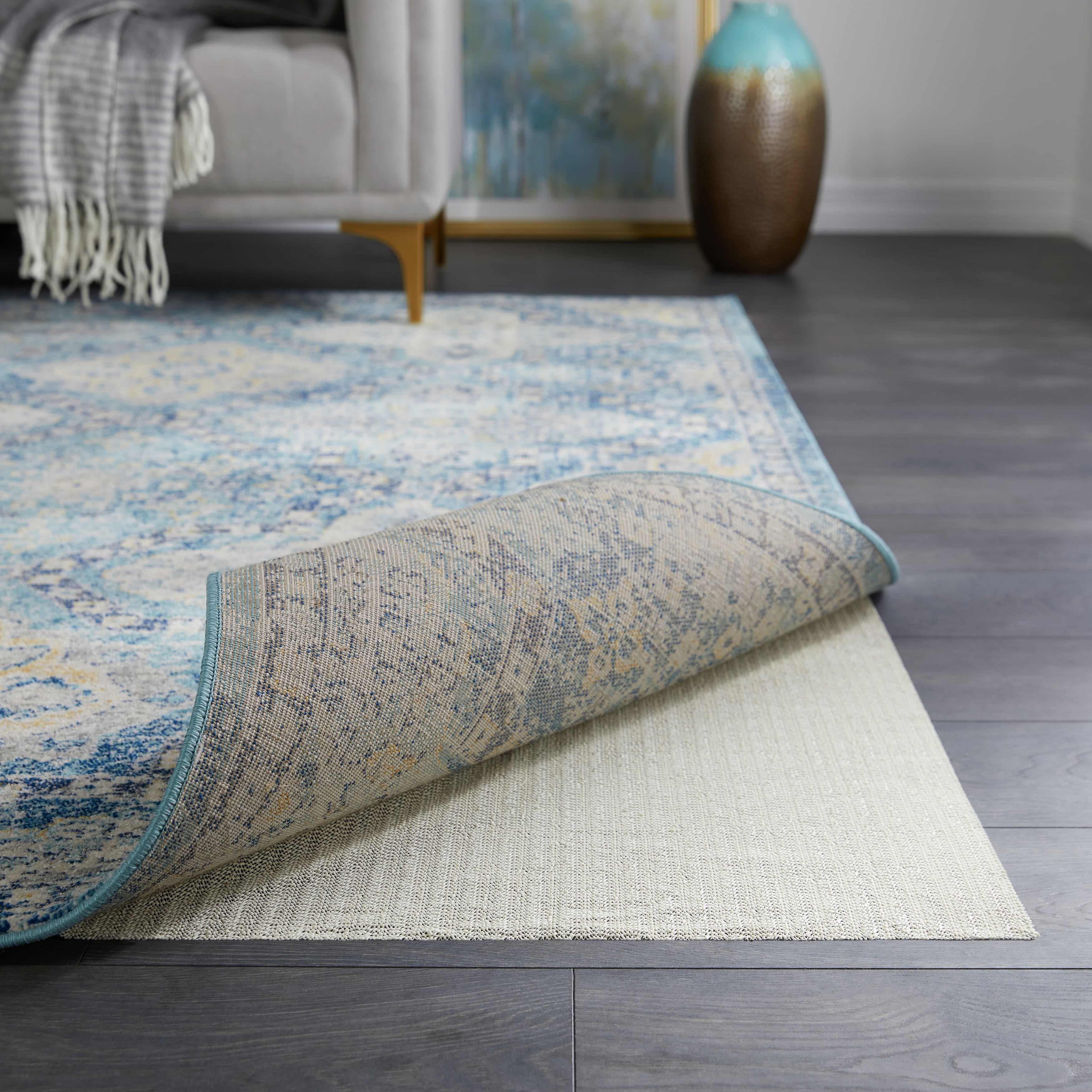 SAFAVIEH Non Slip Anti Skid Grippy Stay in place Rug Pad Under Carpet