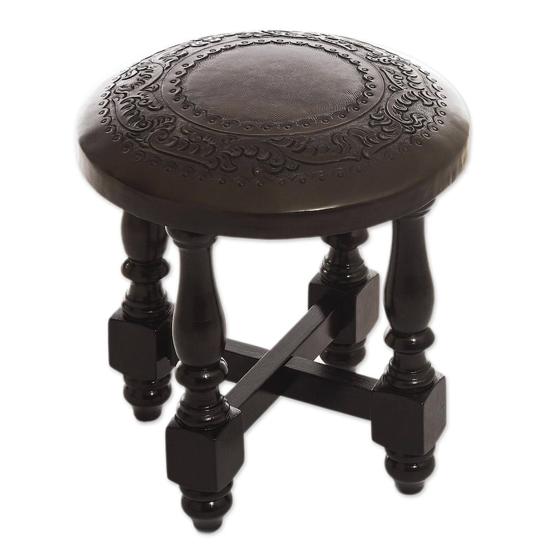 Handmade Tooled Leather and Cedar Wood Accent Stool (Peru) - N/A