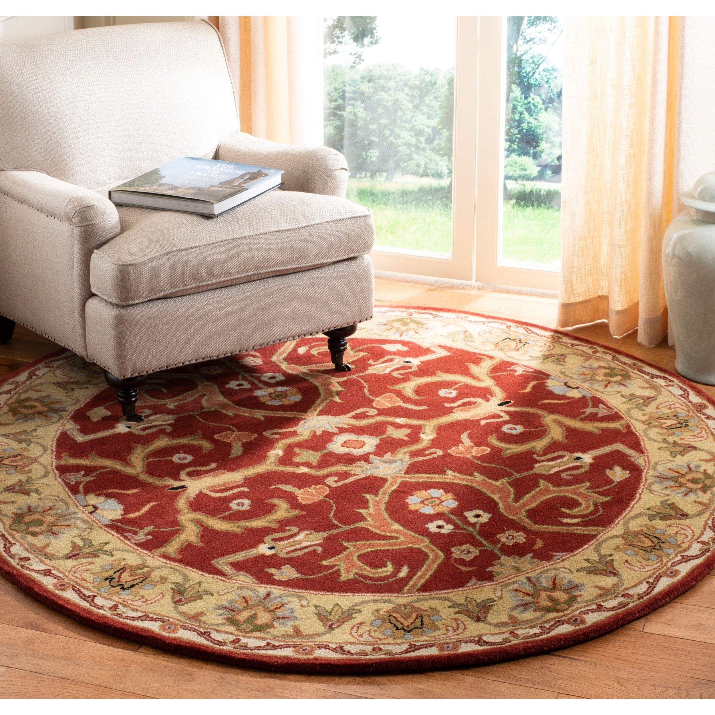 Handmade Heritage Treasures Red/ Gold Wool Rug (36 Round)