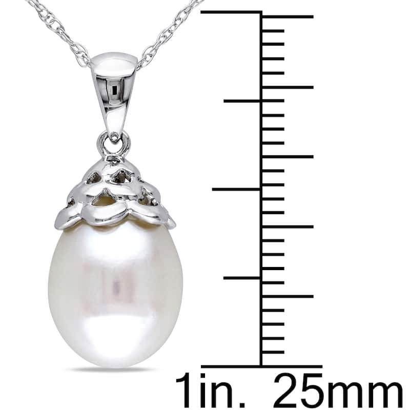 Miadora 10k Gold White Cultured Freshwater Pearl Necklace (9.5-10mm)