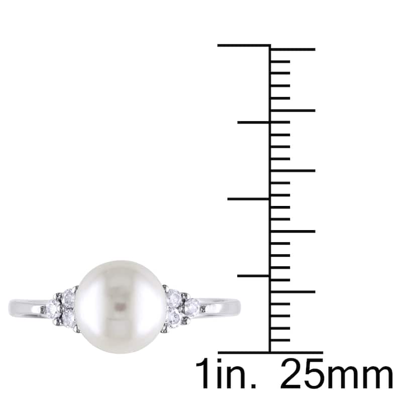 Miadora 10k White Gold Cultured Freshwater Pearl and 1/8ct TDW Diamond Ring (7.5-8 mm) - 5.5 - 7.5-8 MM