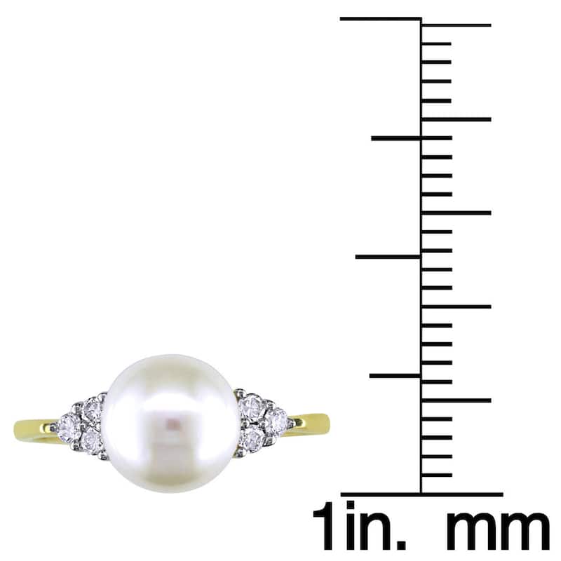 Miadora 10k Yellow Gold Cultured Freshwater Pearl and 1/8ct TDW Diamond Ring (7.5-8 mm) (H-I, I2-I3)
