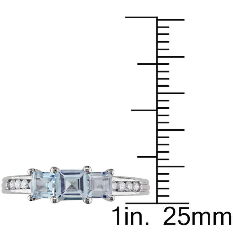 Miadora 10k White Gold Aquamarine and 1/10ct TDW Diamond Ring (H-I, I2-I3)