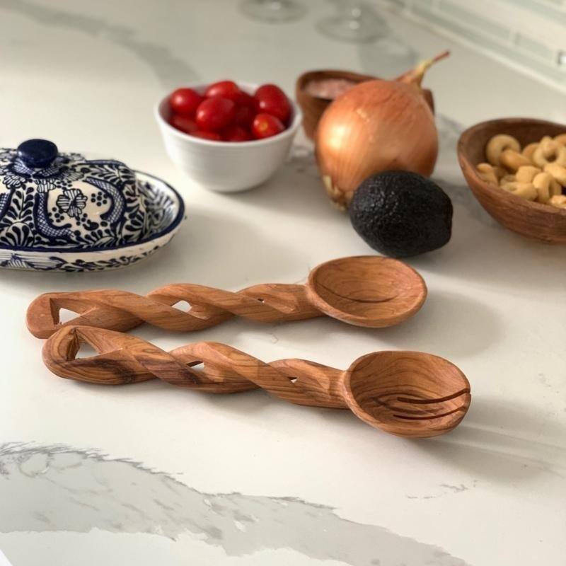 Handmade 8" Braided Olive Wood Salad Server, Set of 2 (Kenya) - Natural Wood Grain