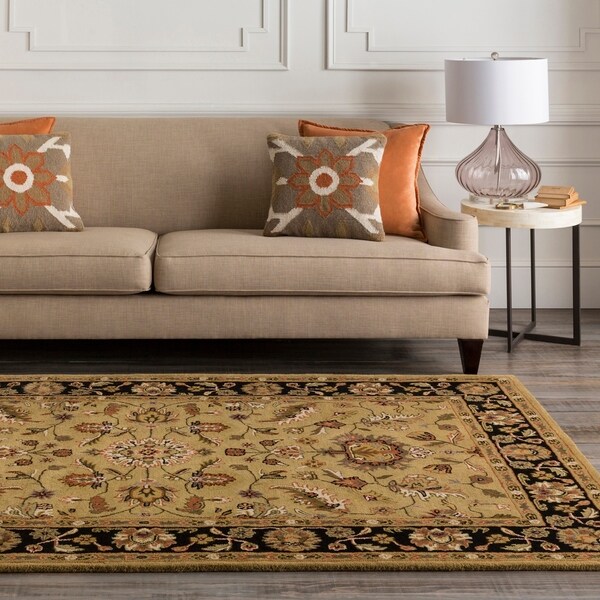Hand-tufted Camelot Wool Area Rug - 8' x 11'