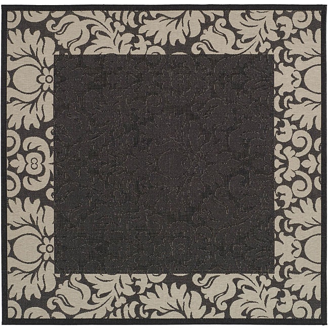 Indoor/ Outdoor Kaii Black/ Sand Rug (710 Square)