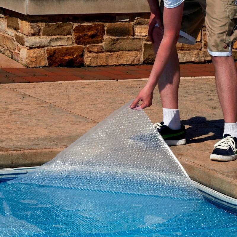 Blue Wave 12-mil Solar Blanket for Round Above-Ground Pools - Clear