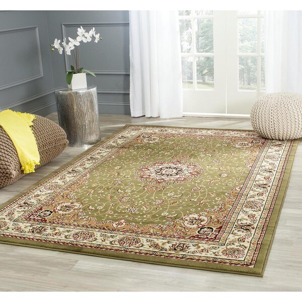 Safavieh Lyndhurst Traditional Oriental Sage/ Ivory Rug - 4' x 6'