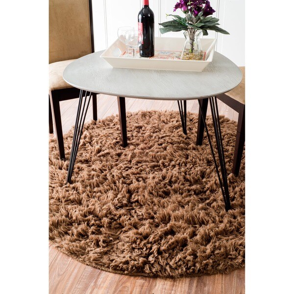 nuLOOM Hand-woven Alexa Flokati Wool Shag Rug (5' Round)