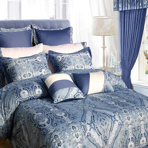 Atlantis 12-piece Bed in a Bag with Sheet Set