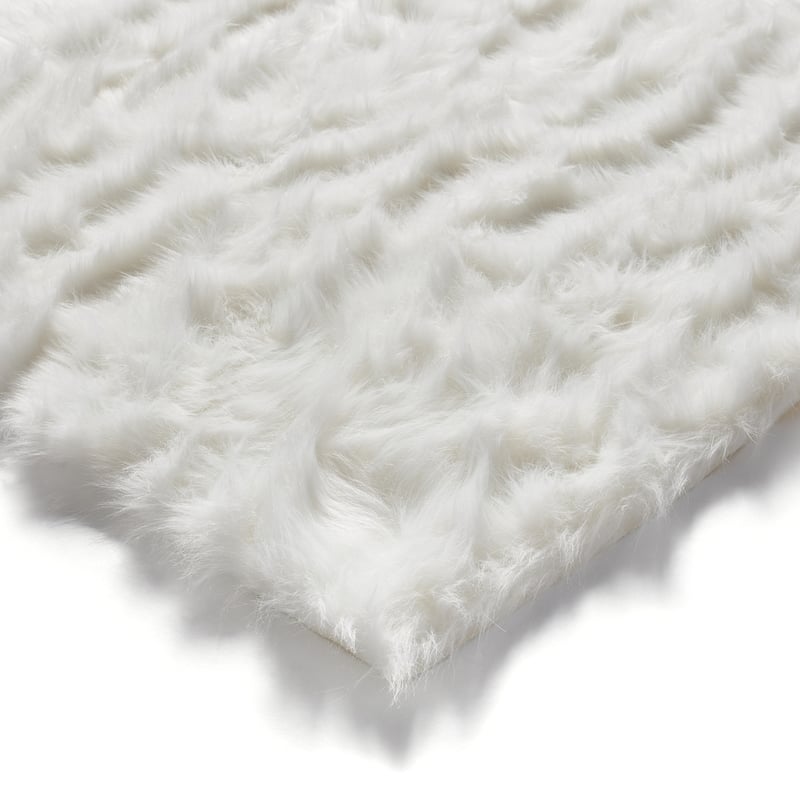 Strick & Bolton Newport Faux Sheepskin Shag Area Rug