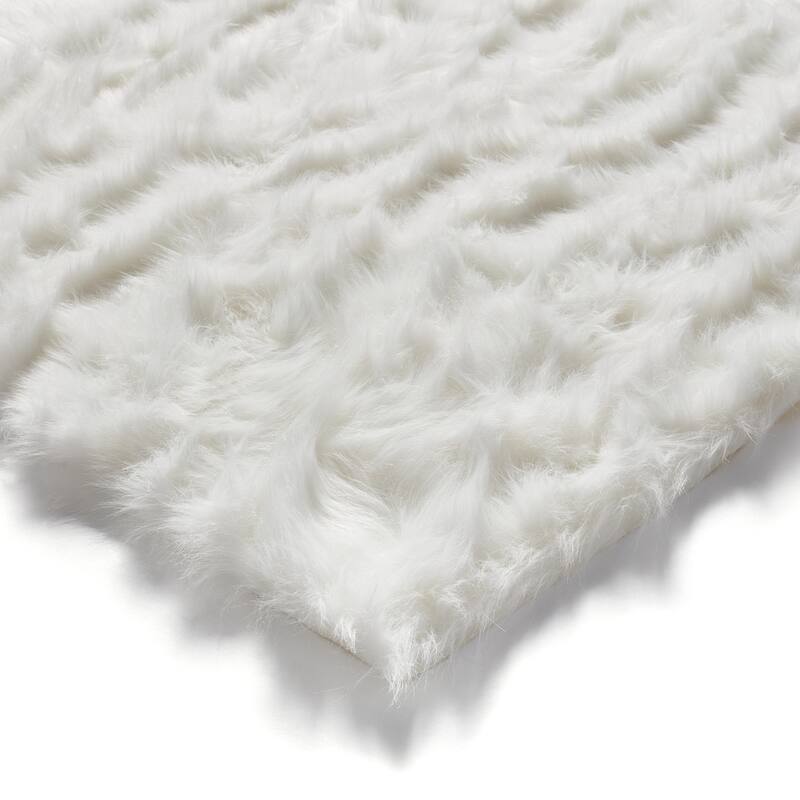 Strick & Bolton Newport Faux Sheepskin Shag Area Rug Bed Bath