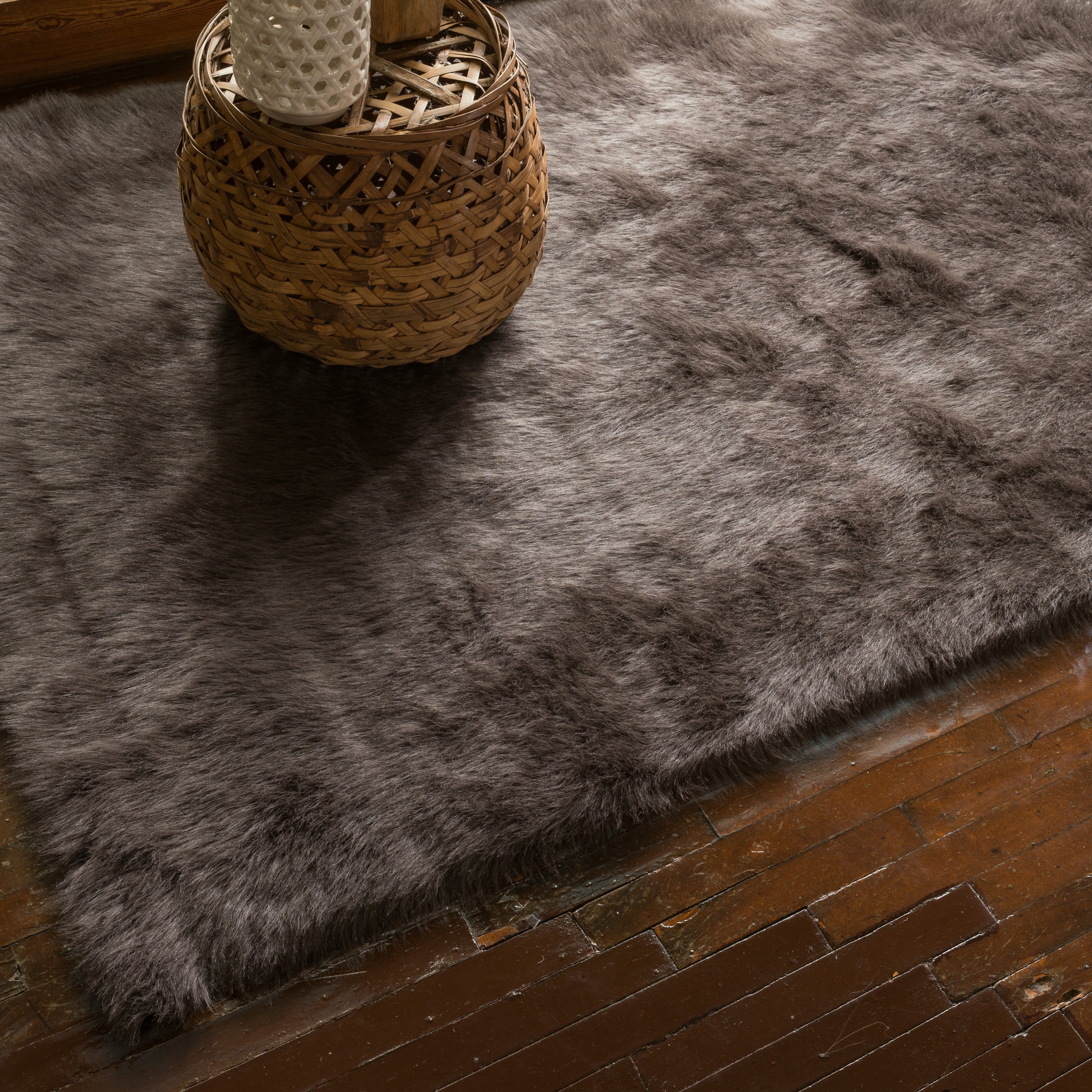 Jungle Sheep Skin Brown Rug (5 X 76)