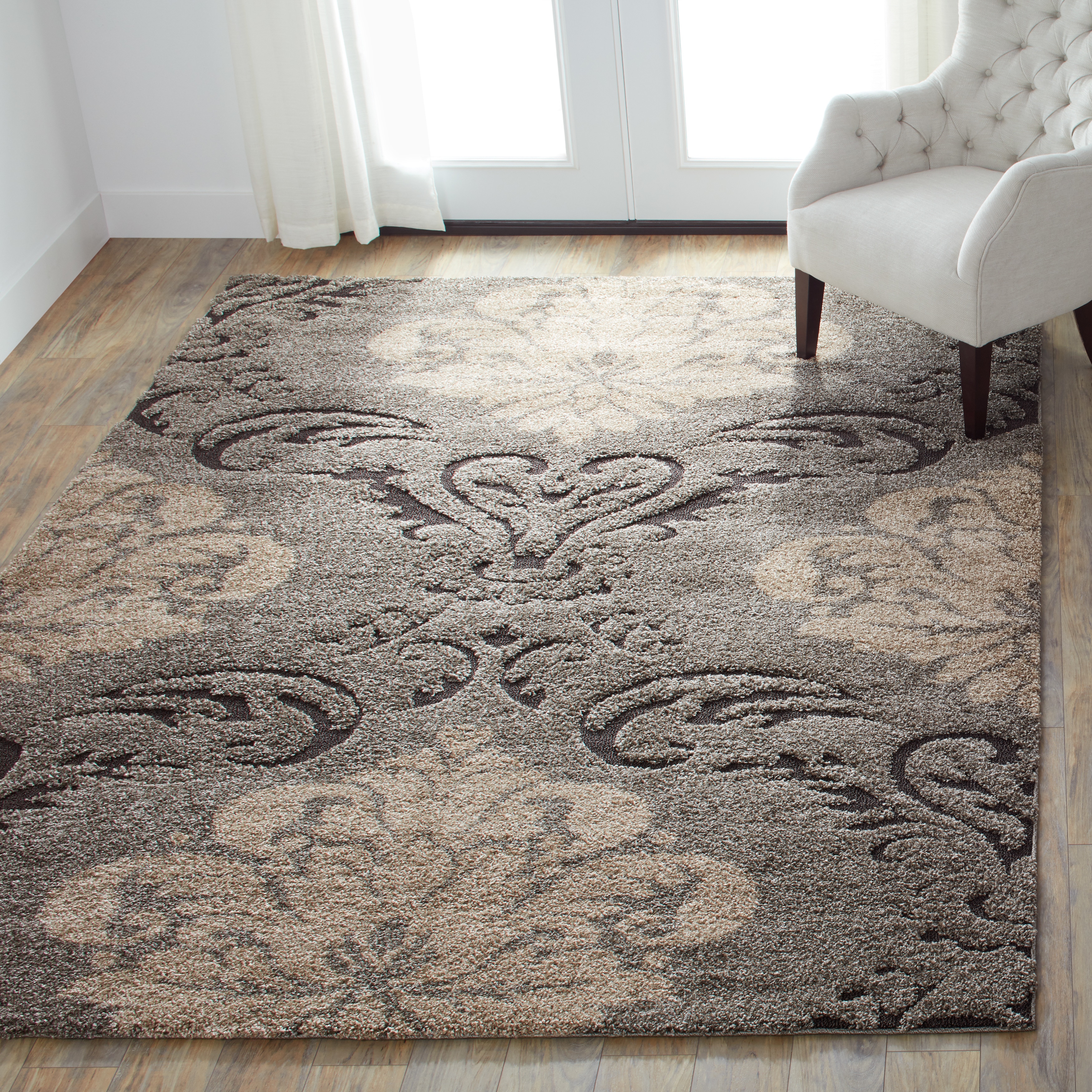 Alexander Home Julian Transitional Damask Shag Area Rug
