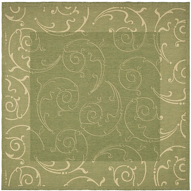 Indoor/ Outdoor Oasis Olive/ Natural Rug (710 Square)