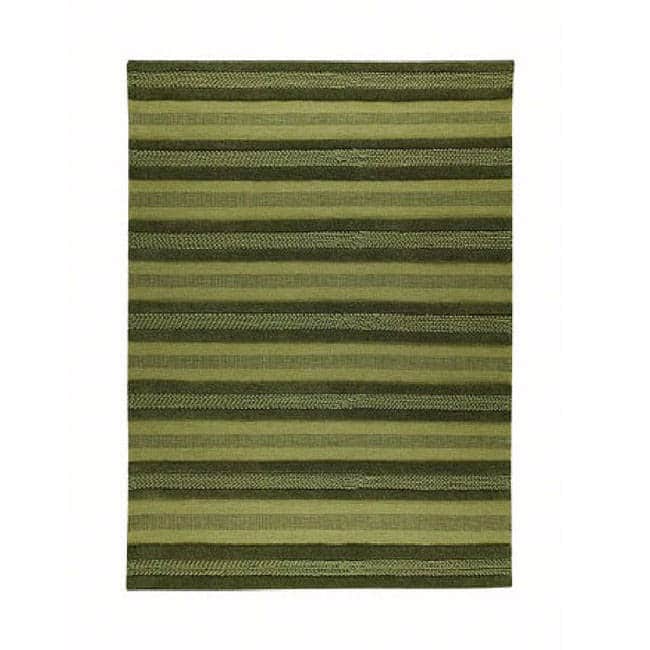 Handmade Grenada Green Wool Rug (India) - 5' x 8'