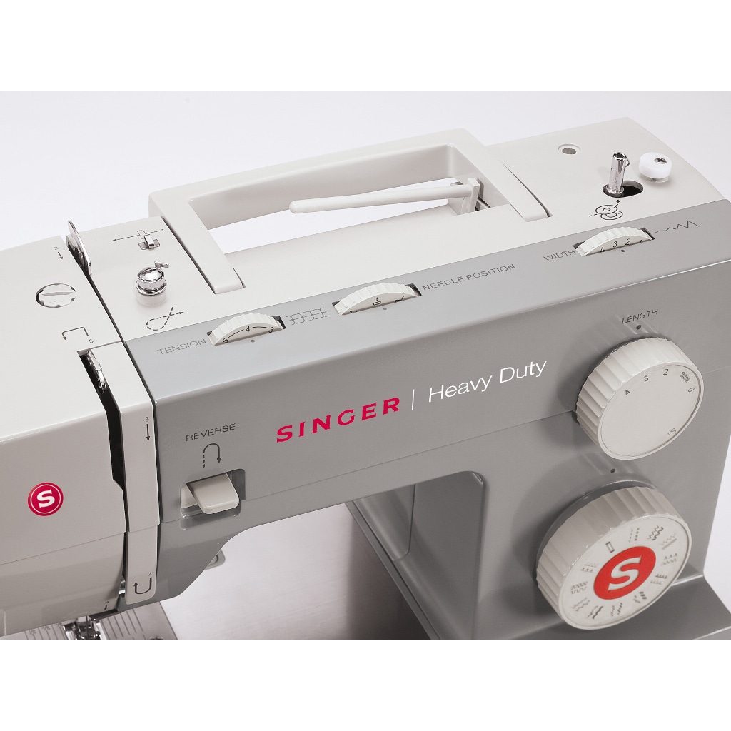 Singer Heavy Duty 4411 Sewing Machine