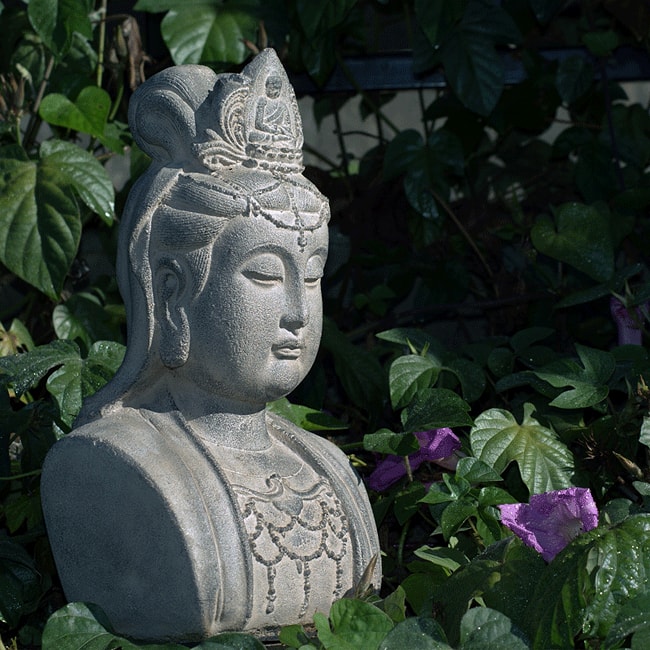 Handmade Stone Quan Yin Bust (Indonesia) - Grey