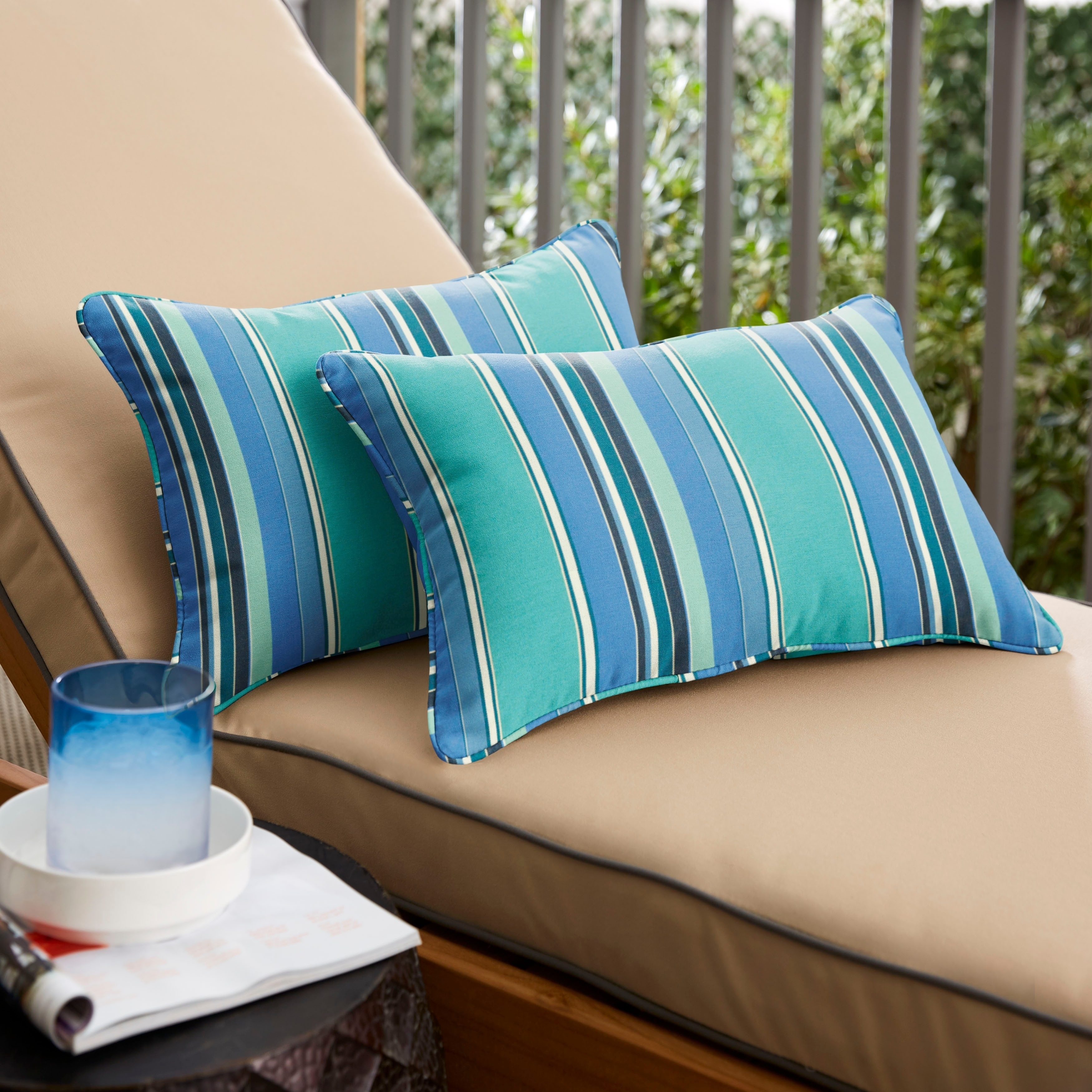 Dolce Oasis Corded Outdoor Pillows With Sunbrella Fabric Set Dolce Oasis Corded Outdoor Pillows