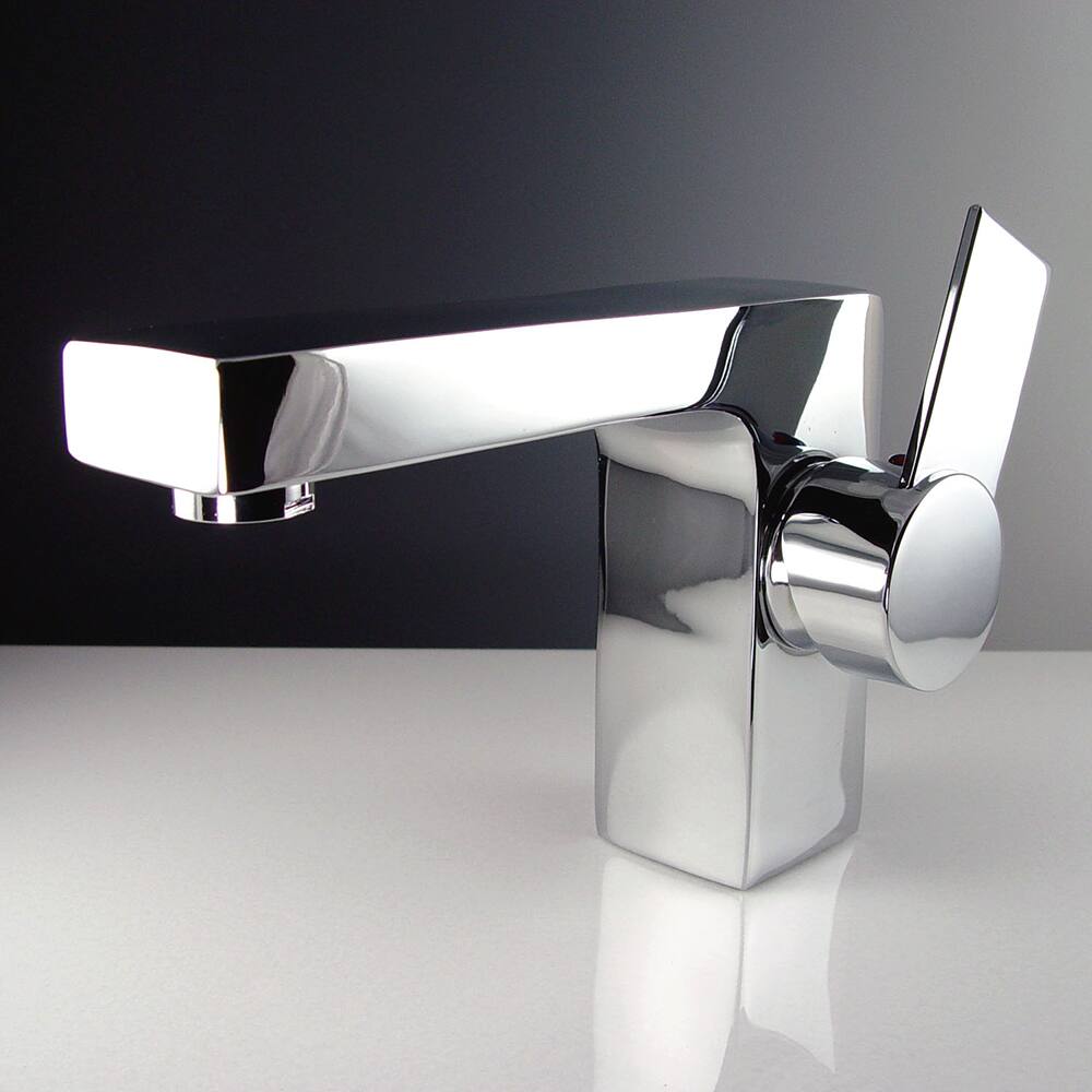 Fresca Isarus Single Hole Mount Chrome Bathroom Faucet