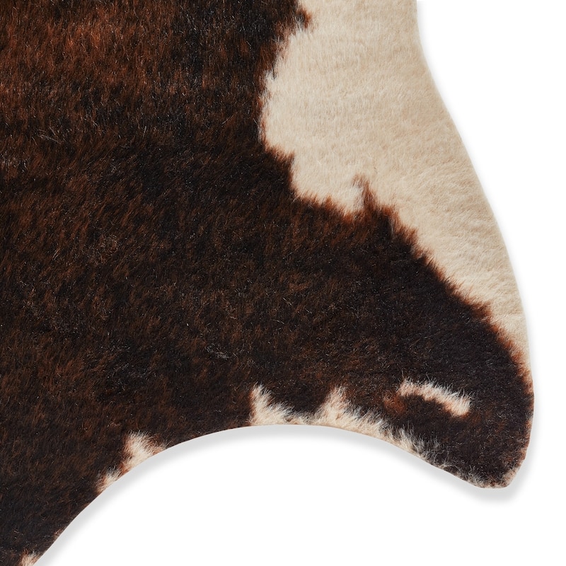 Alexander Home Yosemite Faux Cowhide Area Rug On Sale Bed Bath