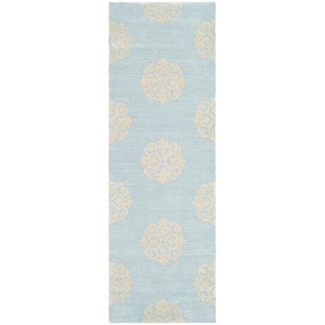 Handmade Soho Medallion Light Blue N. Z. Wool Runner (26 X 14)