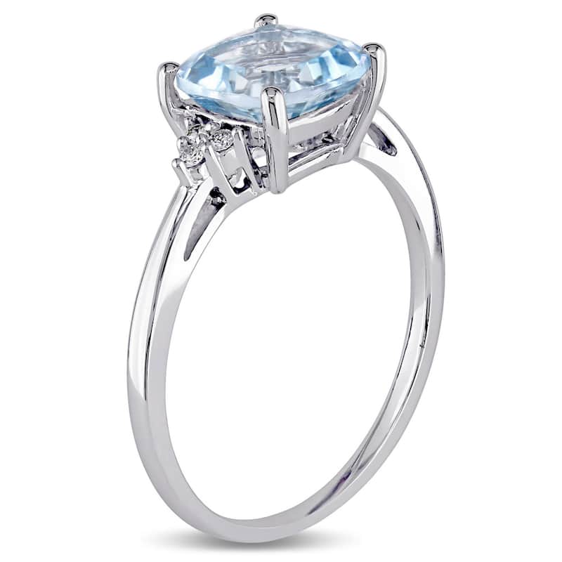 Miadora 10k White Gold Sky Blue Topaz and Diamond Accent Fashion Ring