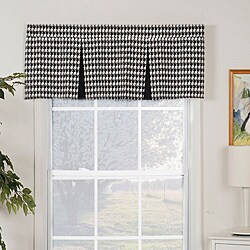 Harvard Pleated Valance 