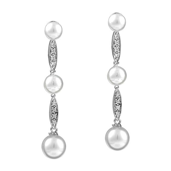 Kabella 10k White Gold Freshwater Pearl and 1/10ct TDW Diamond Earrings (H-I, I2-I3)
