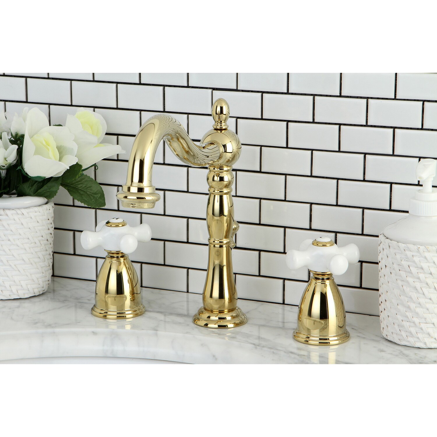 Polished Br Bathroom Faucets 4k Wallpapers Design 100 Polished Br Bathroom Fixtures Three Hole