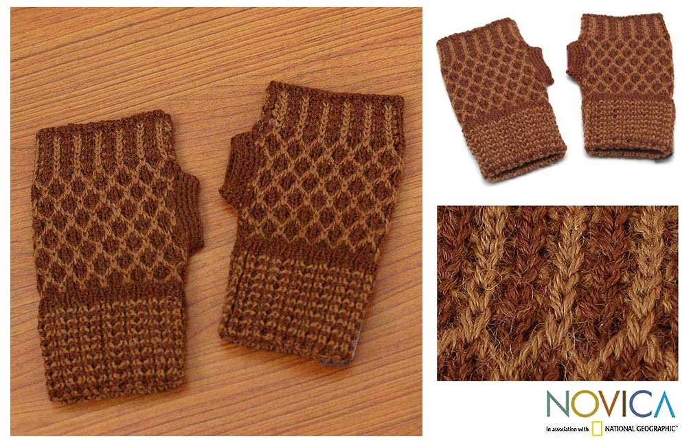 Handmade Alpaca Wool 'Cinnamon Honeycomb' Fingerless Gloves (Peru)