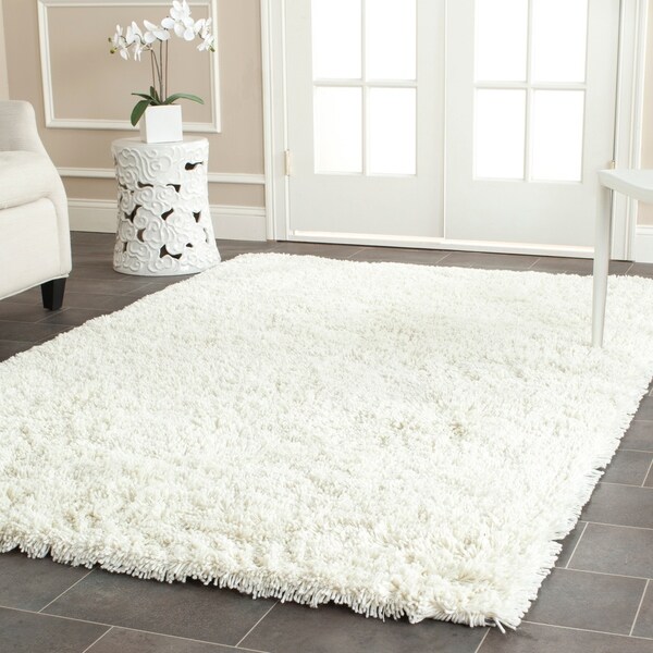 Safavieh Classic Ultra Handmade Ivory Shag Rug - 7'6" x 9'6"