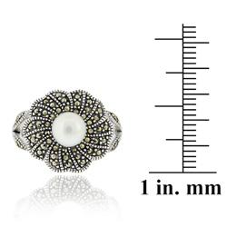 Glitzy Rocks Silver Freshwater Pearl and Marcasite Flower Ring (6 7 mm) Glitzy Rocks Gemstone Rings