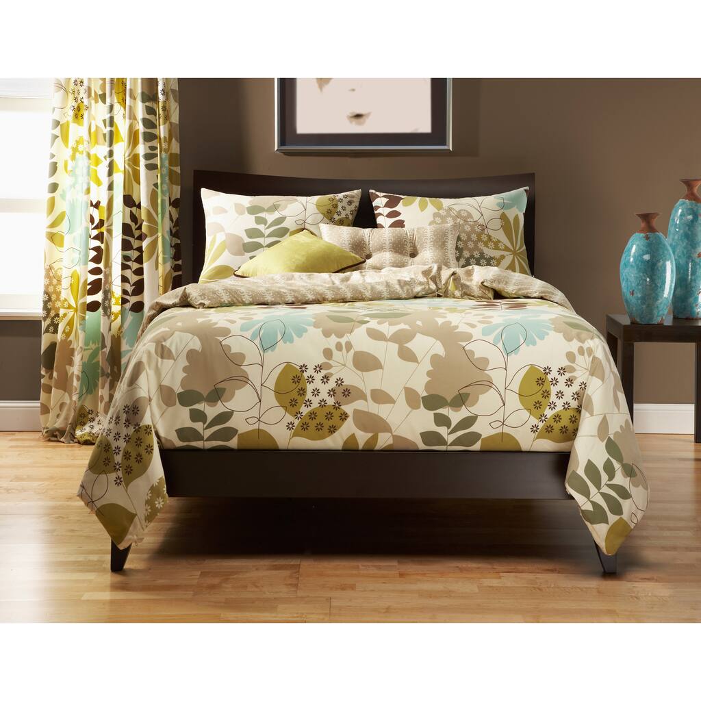 Carson Carrington Vogar 6-piece Duvet Cover and Insert Set