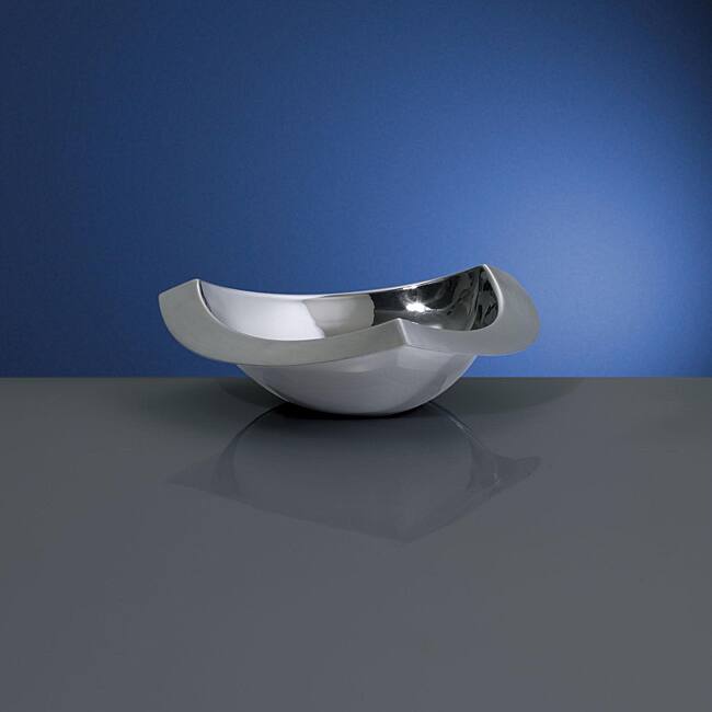 Yamazaki Signature 7-inch Triangular Dish