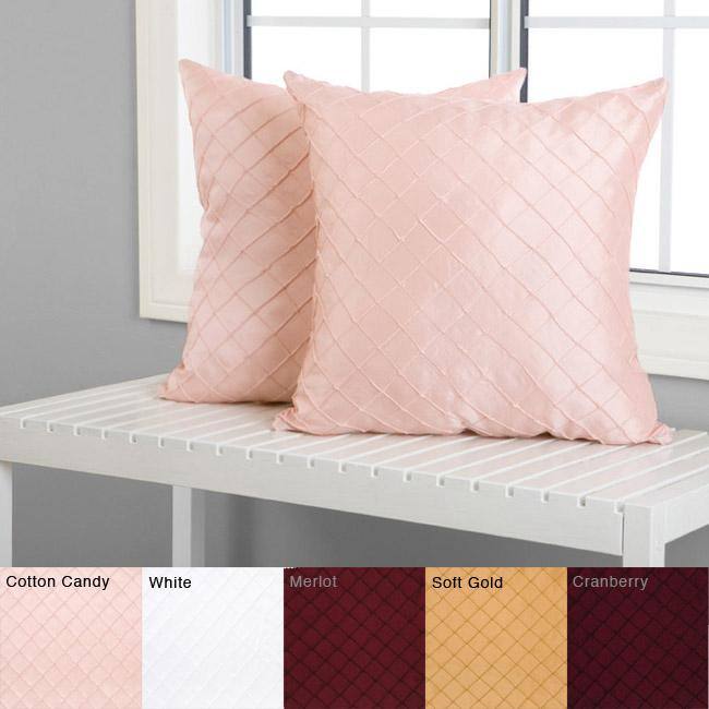 Mini Diamond Pintuck 18-inch Decorative Pillows (Set of 2)