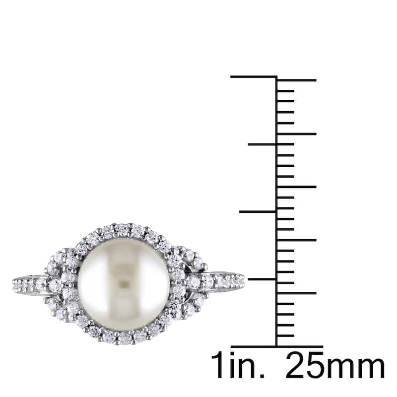 Miadora Sterling Silver Cubic Zirconia and Pearl Ring (8.5-9 mm)