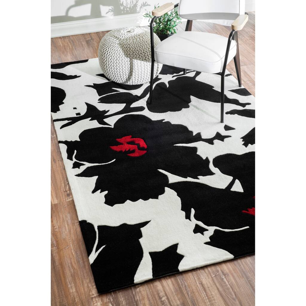 Nuloom Handmade Pino Black/ White Floral Fantasy Rug (3'6 x 5'6) - 3'6" x 5'6"
