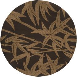 Hand-hooked Extrinsic Chocolate Indoor/Outdoor BoBrownical Rug (8 ...