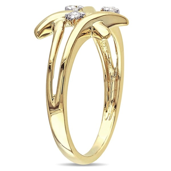 1//10 cttw, Size-11.5 G-H,I2-I3 3 Diamond Promise Ring in 14K White Gold