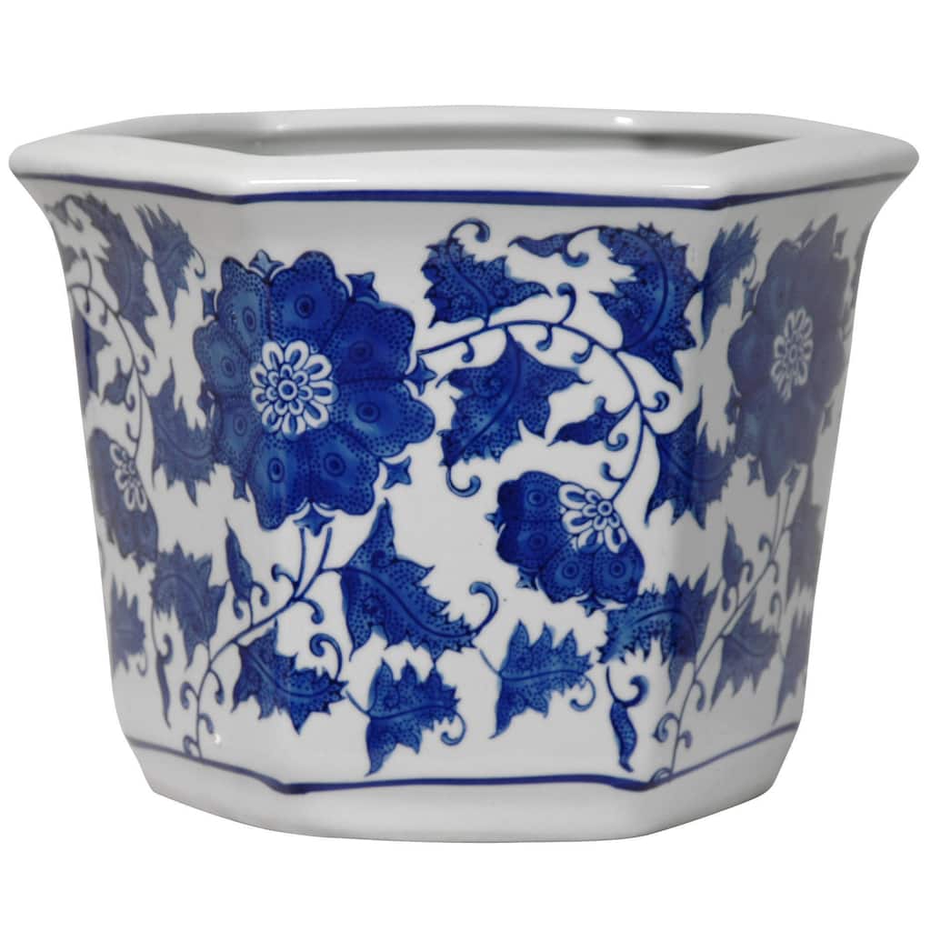 Handmade Porcelain Blue and White Flower Pot Planter (China)