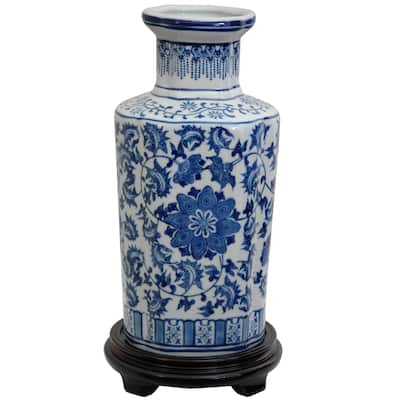 Handmade Porcelain 12-inch High Blue and White Floral Vase (China)