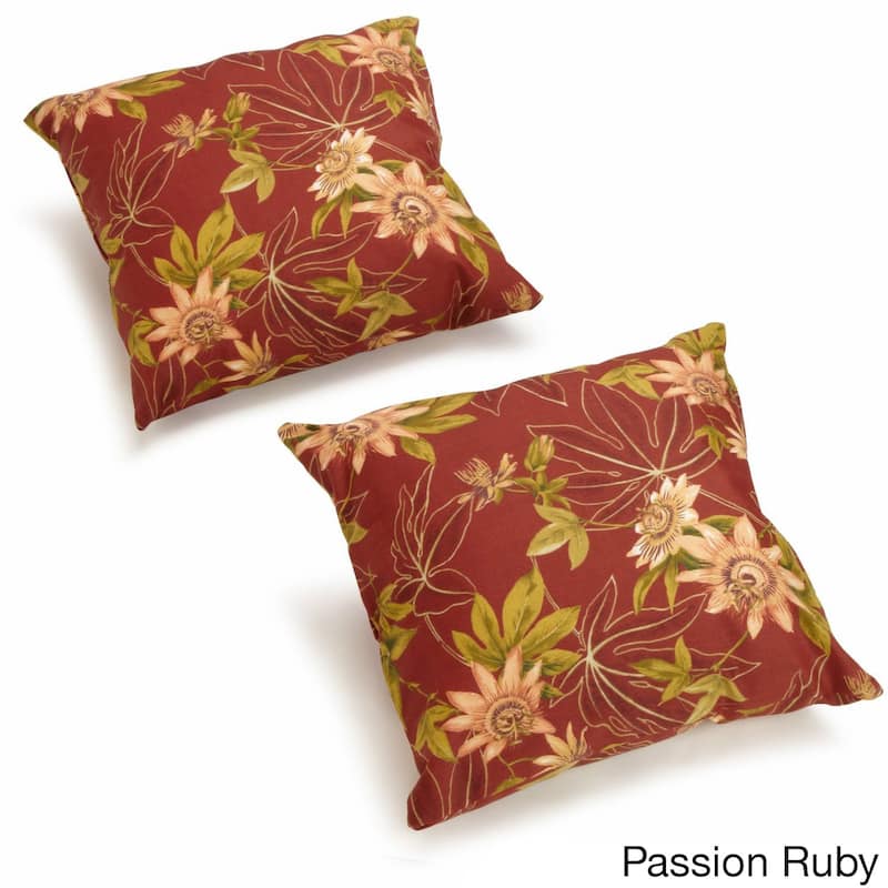 Blazing Needles 18-inch All-Weather Throw Pillow (Set of 2) - Passion Ruby