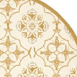 Hand hooked Chelsea Harmony Ivory Wool Rug (7'6 x 9'6 Oval) Safavieh Round/Oval/Square