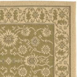 Indoor/Outdoor Green/Creme Area Rug (2'7" x 5') Safavieh 3x5   4x6 Rugs